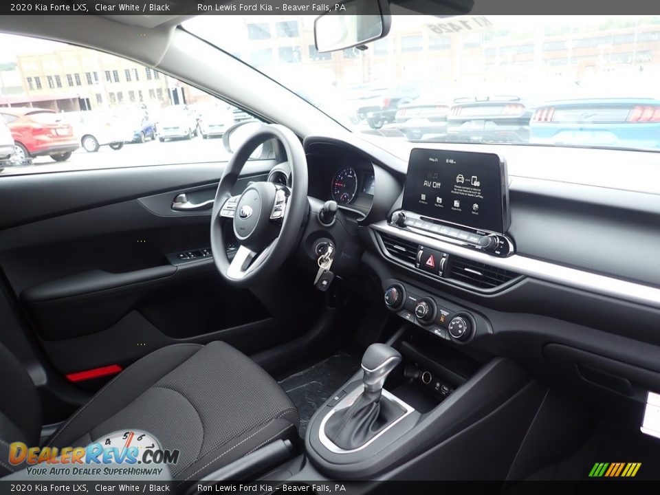 2020 Kia Forte LXS Clear White / Black Photo #11