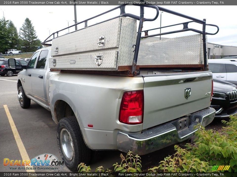 2016 Ram 3500 Tradesman Crew Cab 4x4 Bright Silver Metallic / Black Photo #3