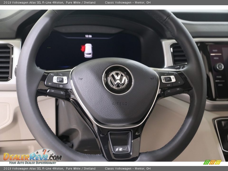 2019 Volkswagen Atlas SEL R-Line 4Motion Steering Wheel Photo #6