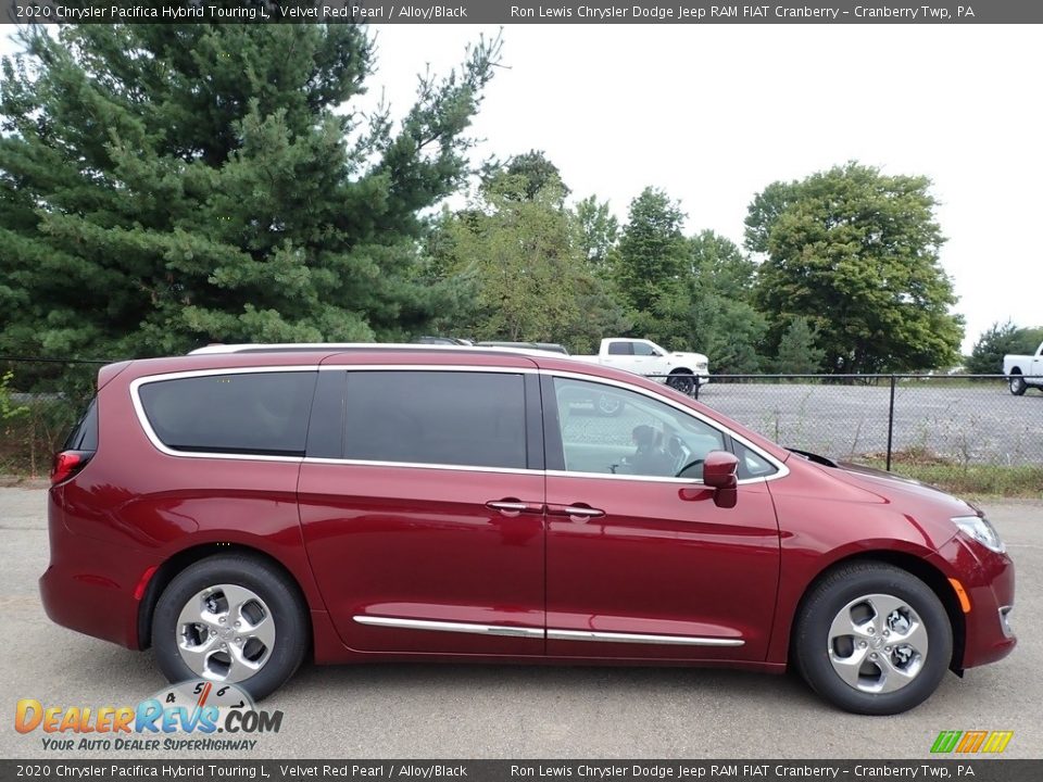 Velvet Red Pearl 2020 Chrysler Pacifica Hybrid Touring L Photo #4