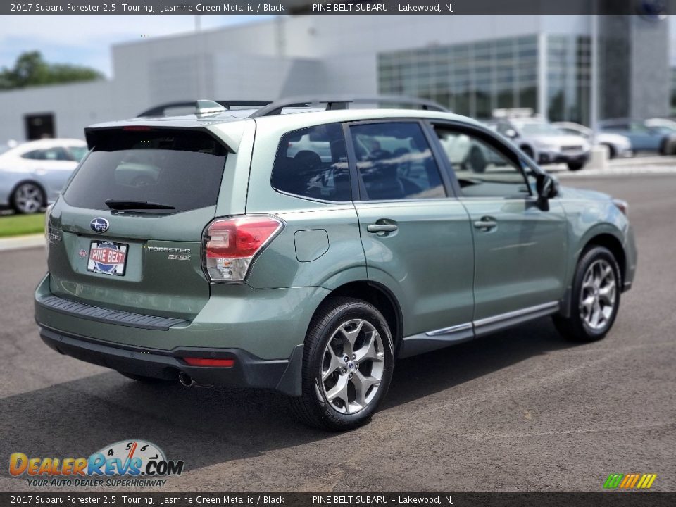 2017 Subaru Forester 2.5i Touring Jasmine Green Metallic / Black Photo #19
