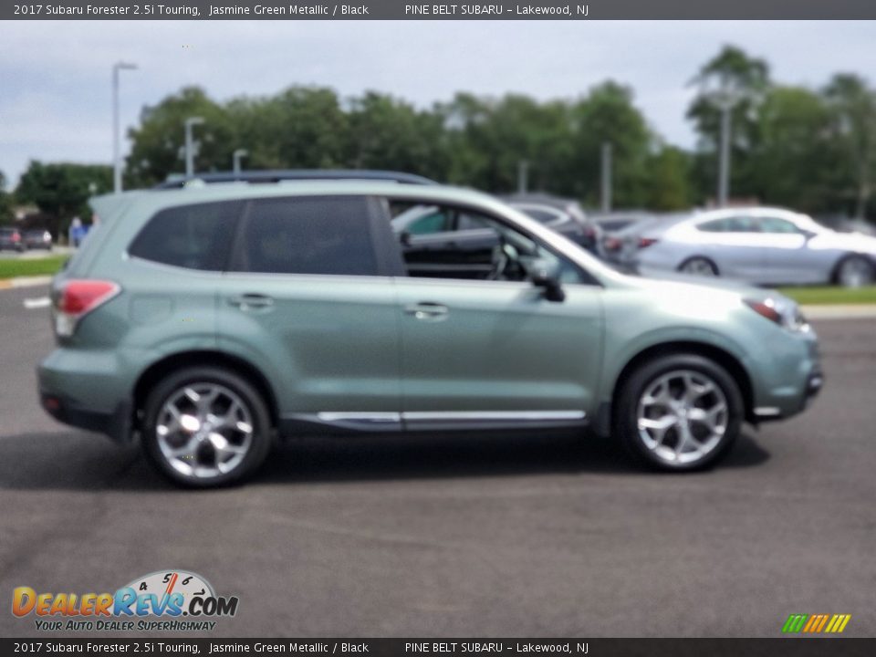 2017 Subaru Forester 2.5i Touring Jasmine Green Metallic / Black Photo #20