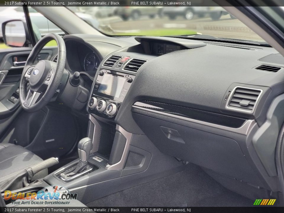 2017 Subaru Forester 2.5i Touring Jasmine Green Metallic / Black Photo #23