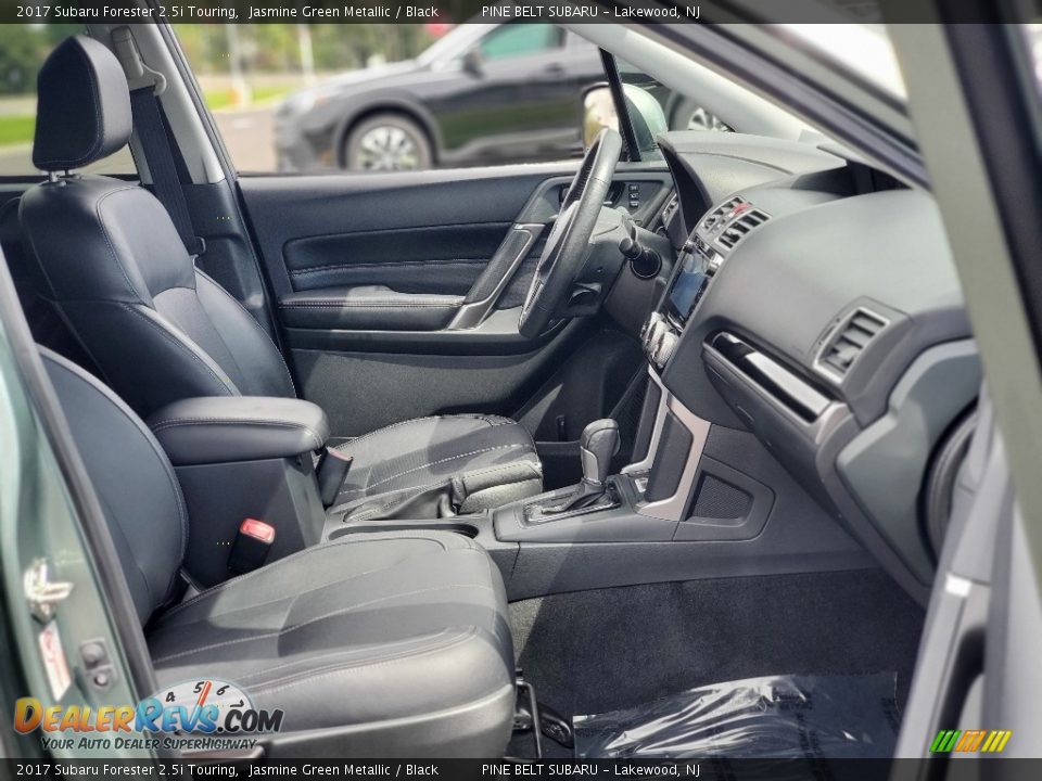 2017 Subaru Forester 2.5i Touring Jasmine Green Metallic / Black Photo #24
