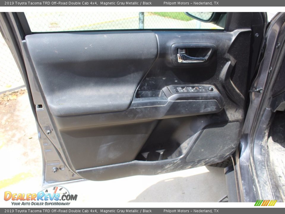 2019 Toyota Tacoma TRD Off-Road Double Cab 4x4 Magnetic Gray Metallic / Black Photo #9