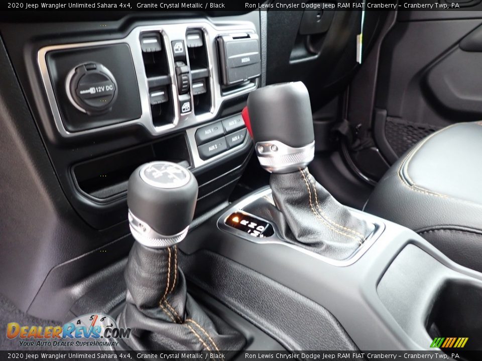 2020 Jeep Wrangler Unlimited Sahara 4x4 Granite Crystal Metallic / Black Photo #12