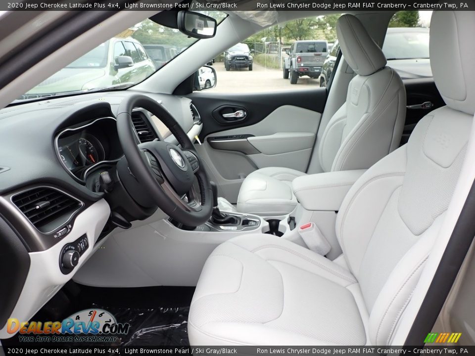 2020 Jeep Cherokee Latitude Plus 4x4 Light Brownstone Pearl / Ski Gray/Black Photo #13