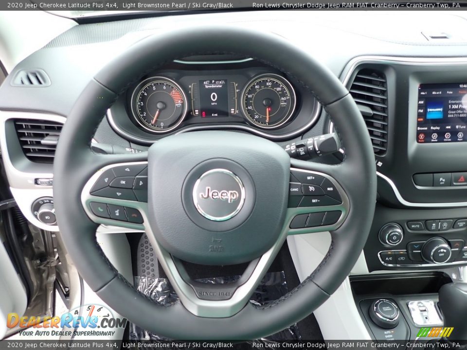 2020 Jeep Cherokee Latitude Plus 4x4 Light Brownstone Pearl / Ski Gray/Black Photo #18
