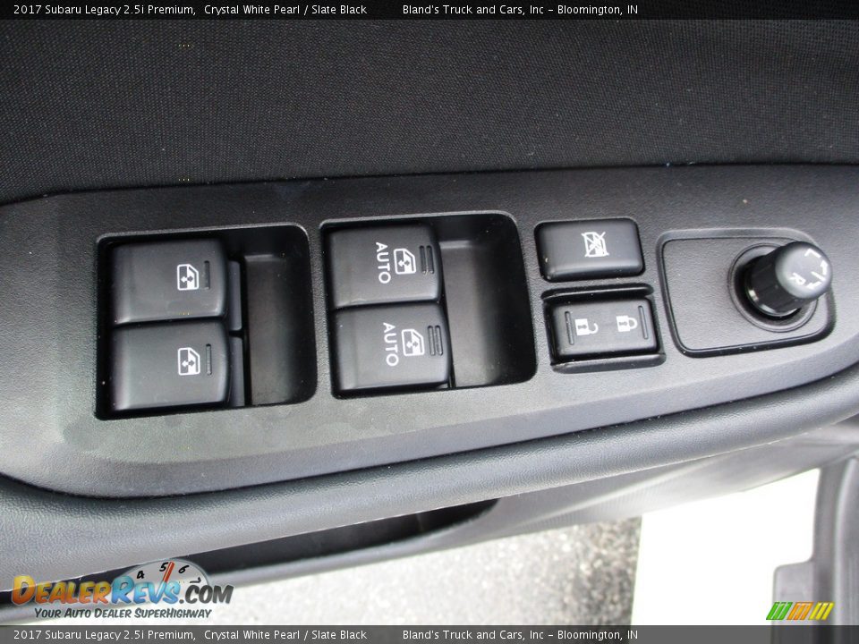 2017 Subaru Legacy 2.5i Premium Crystal White Pearl / Slate Black Photo #10