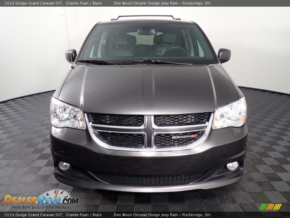 2019 Dodge Grand Caravan SXT Granite Pearl / Black Photo #5