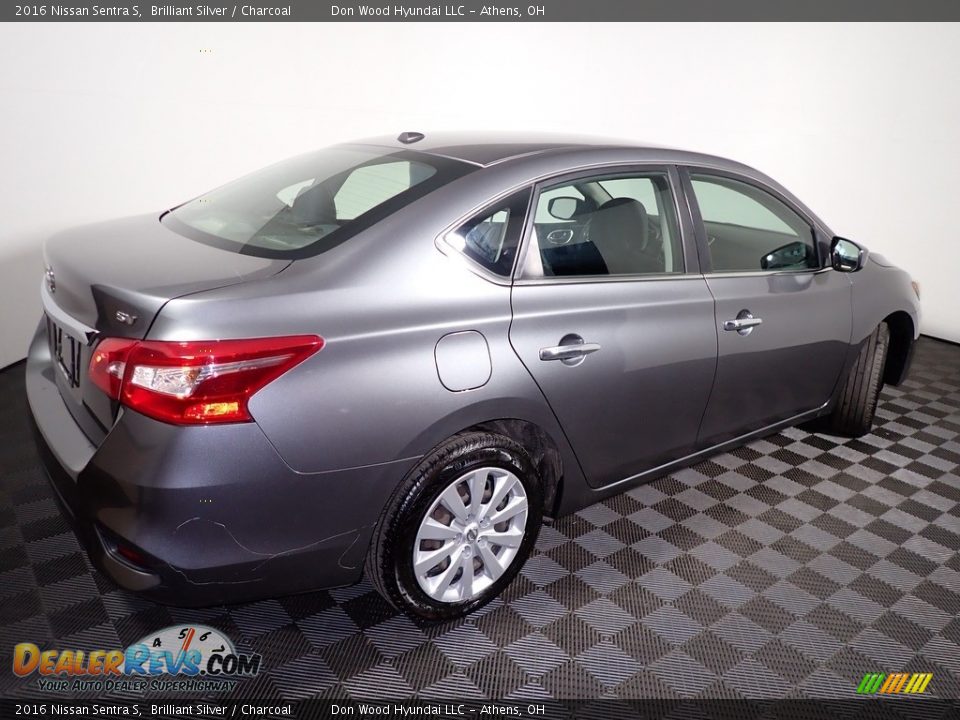 2016 Nissan Sentra S Brilliant Silver / Charcoal Photo #14