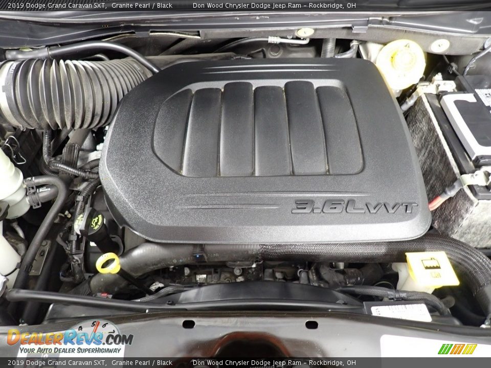 2019 Dodge Grand Caravan SXT Granite Pearl / Black Photo #7