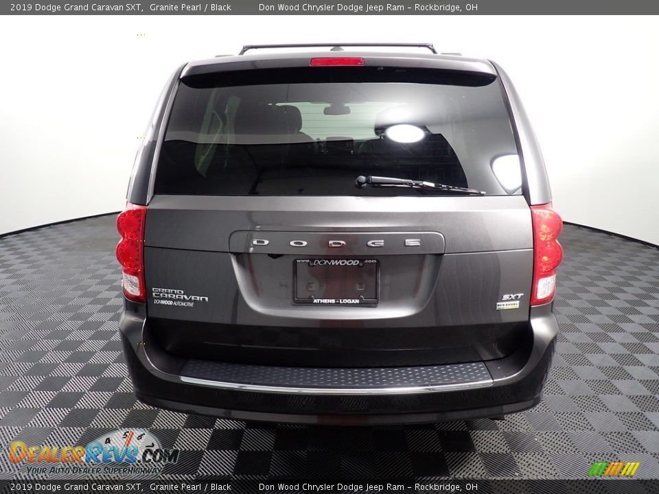 2019 Dodge Grand Caravan SXT Granite Pearl / Black Photo #12