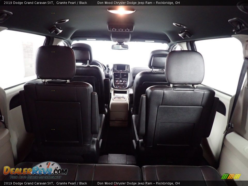 2019 Dodge Grand Caravan SXT Granite Pearl / Black Photo #15