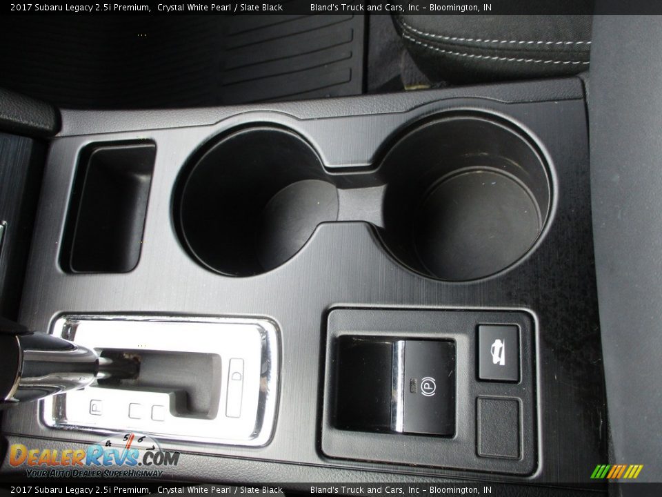2017 Subaru Legacy 2.5i Premium Crystal White Pearl / Slate Black Photo #23