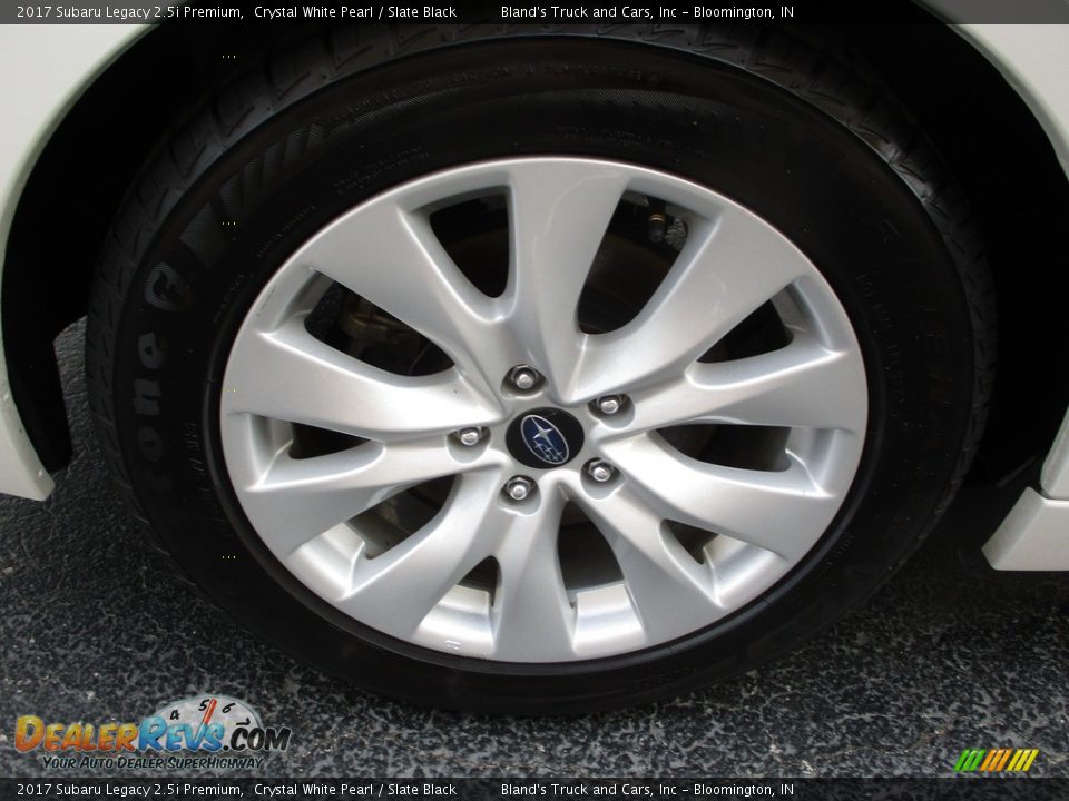 2017 Subaru Legacy 2.5i Premium Crystal White Pearl / Slate Black Photo #26