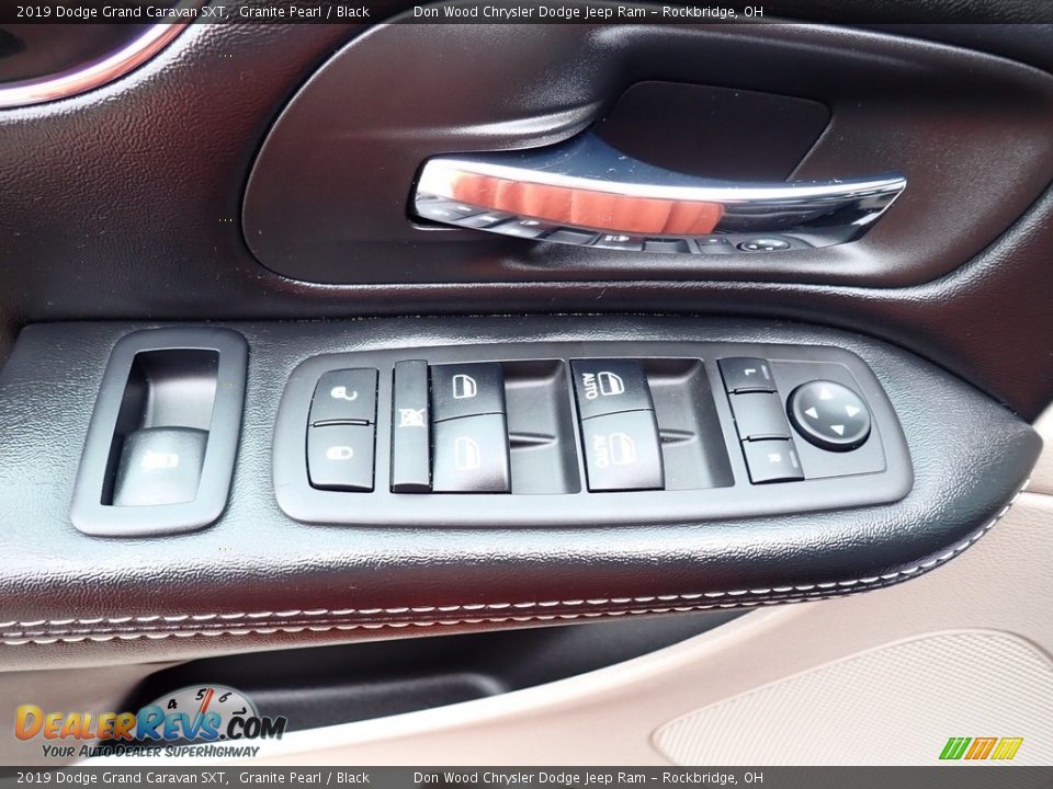 2019 Dodge Grand Caravan SXT Granite Pearl / Black Photo #21