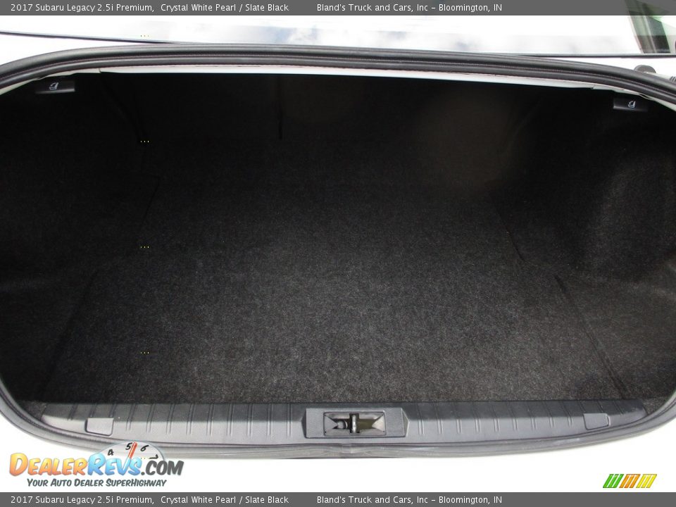 2017 Subaru Legacy 2.5i Premium Crystal White Pearl / Slate Black Photo #28