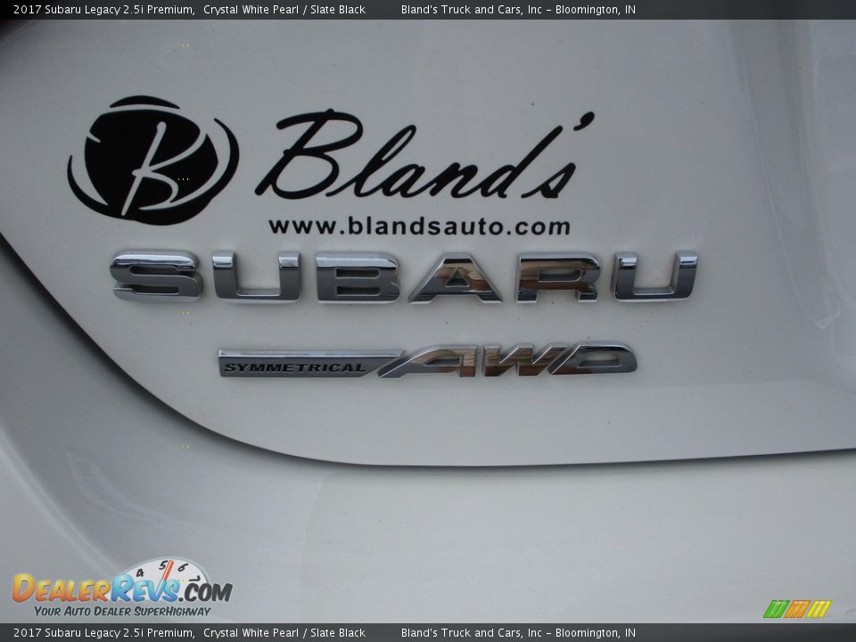 2017 Subaru Legacy 2.5i Premium Crystal White Pearl / Slate Black Photo #30