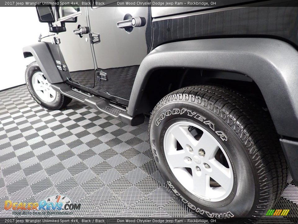 2017 Jeep Wrangler Unlimited Sport 4x4 Black / Black Photo #9