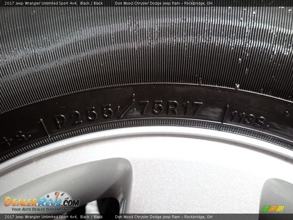 2017 Jeep Wrangler Unlimited Sport 4x4 Black / Black Photo #17
