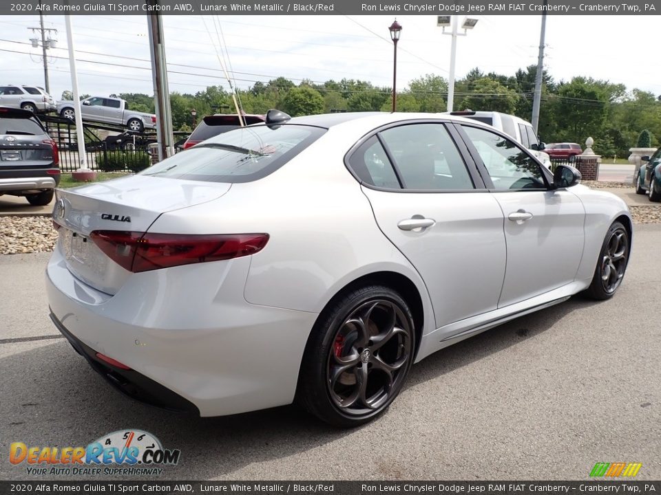 2020 Alfa Romeo Giulia TI Sport Carbon AWD Lunare White Metallic / Black/Red Photo #5