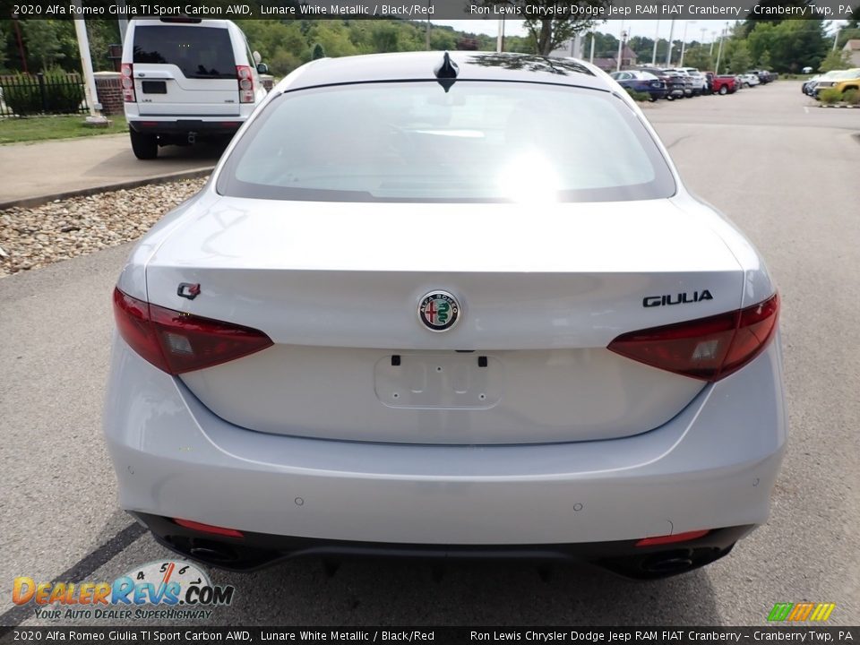 2020 Alfa Romeo Giulia TI Sport Carbon AWD Lunare White Metallic / Black/Red Photo #6