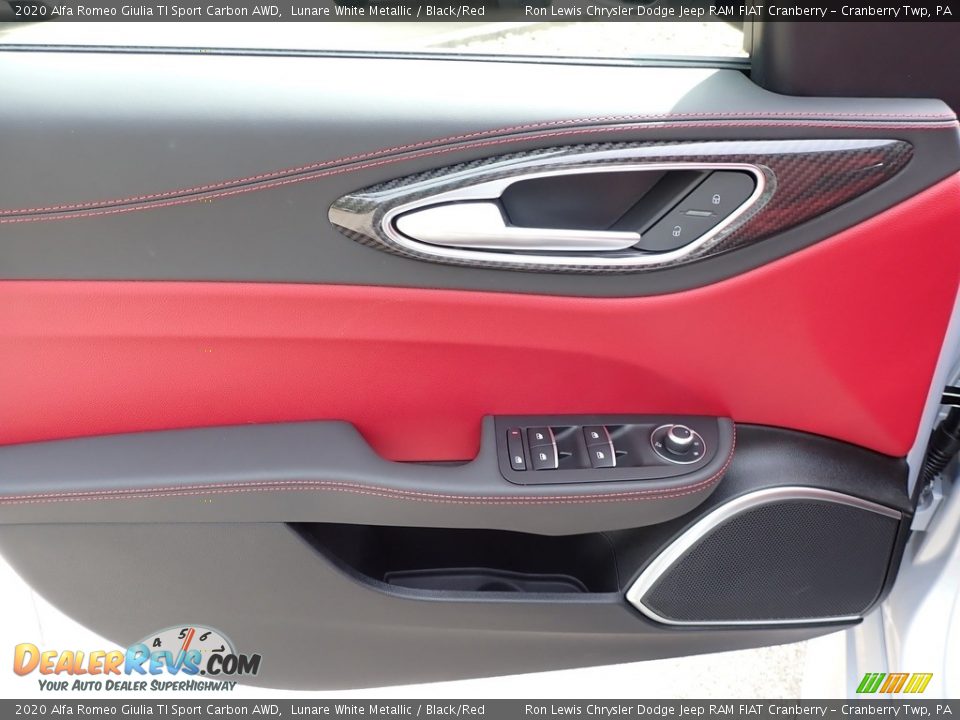 Door Panel of 2020 Alfa Romeo Giulia TI Sport Carbon AWD Photo #16