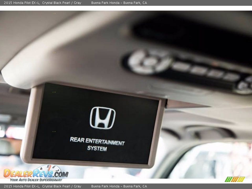 Entertainment System of 2015 Honda Pilot EX-L Photo #16