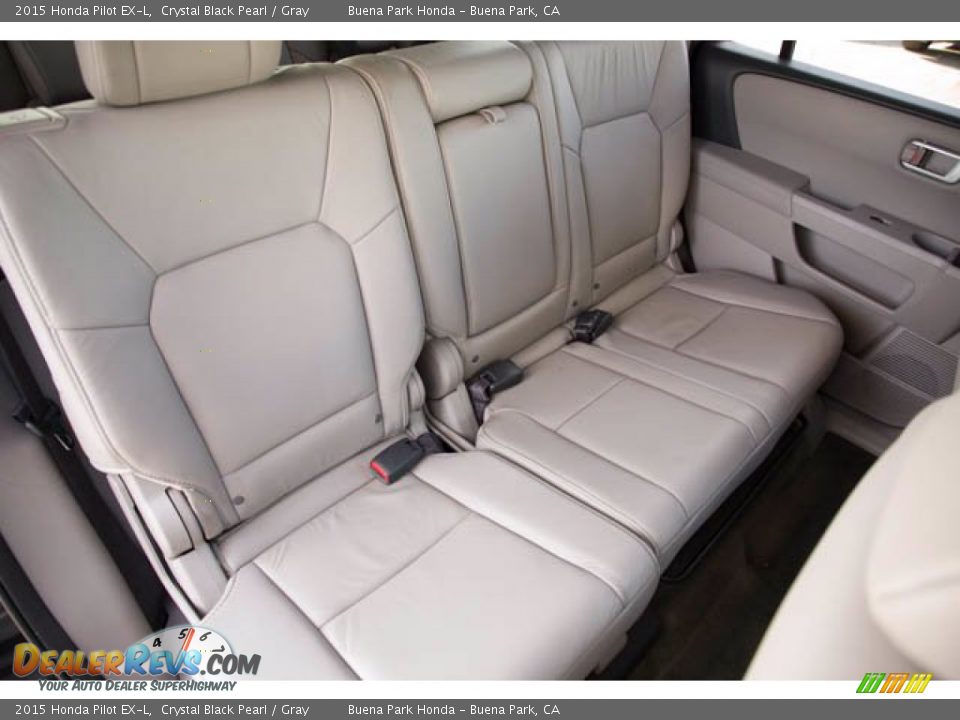 Rear Seat of 2015 Honda Pilot EX-L Photo #22