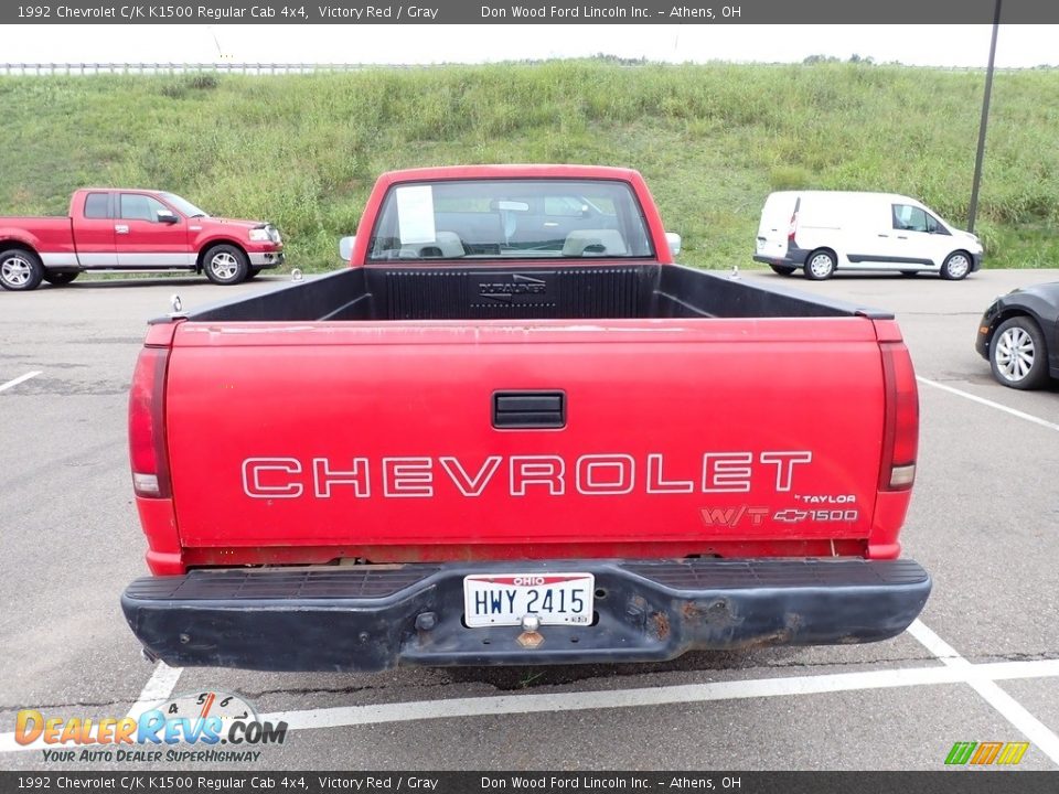 1992 Chevrolet C/K K1500 Regular Cab 4x4 Victory Red / Gray Photo #9