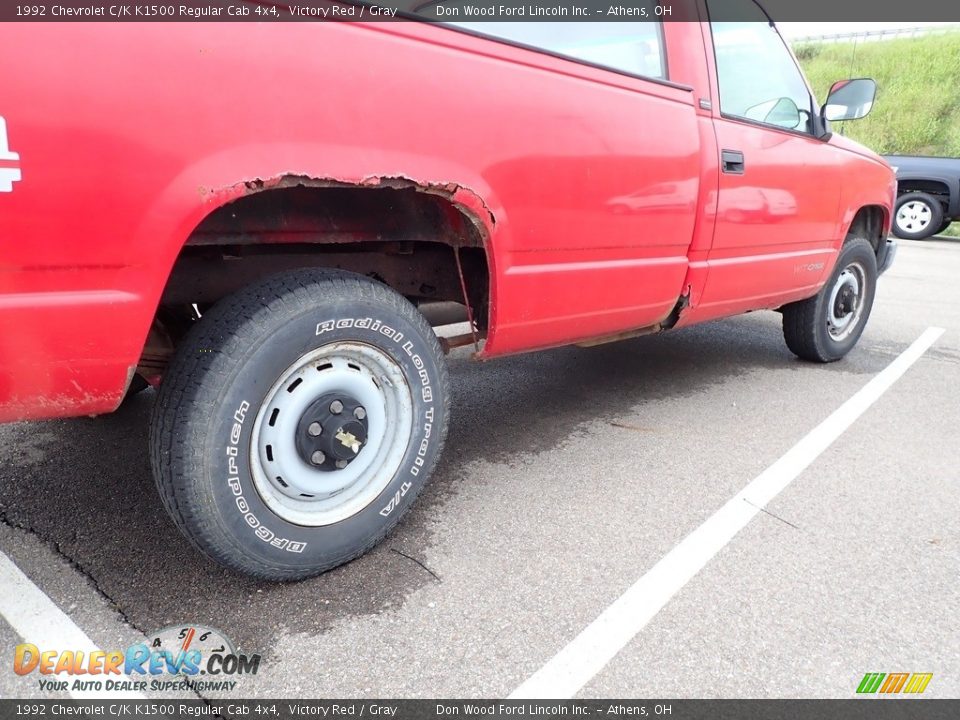 1992 Chevrolet C/K K1500 Regular Cab 4x4 Victory Red / Gray Photo #11