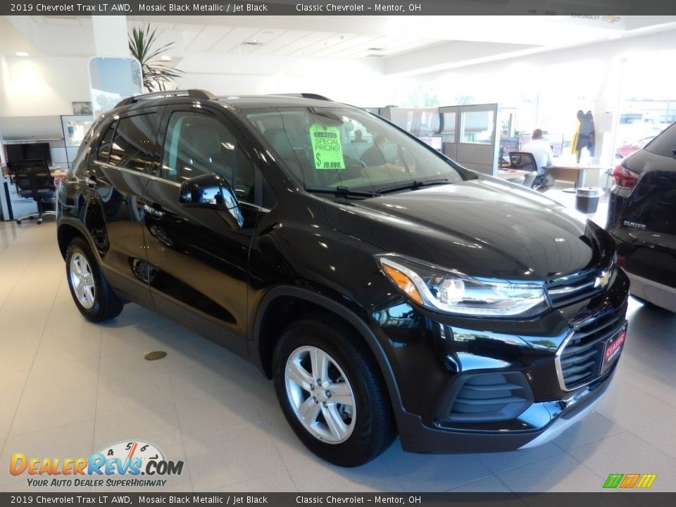 2019 Chevrolet Trax LT AWD Mosaic Black Metallic / Jet Black Photo #1