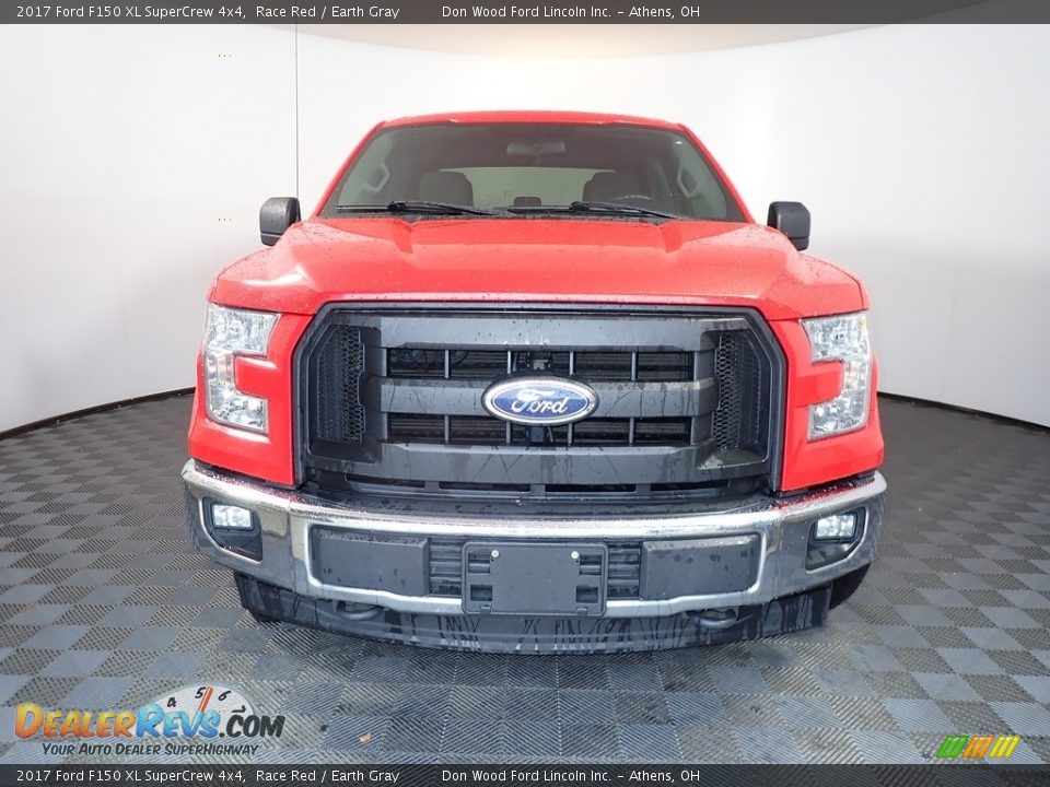2017 Ford F150 XL SuperCrew 4x4 Race Red / Earth Gray Photo #4