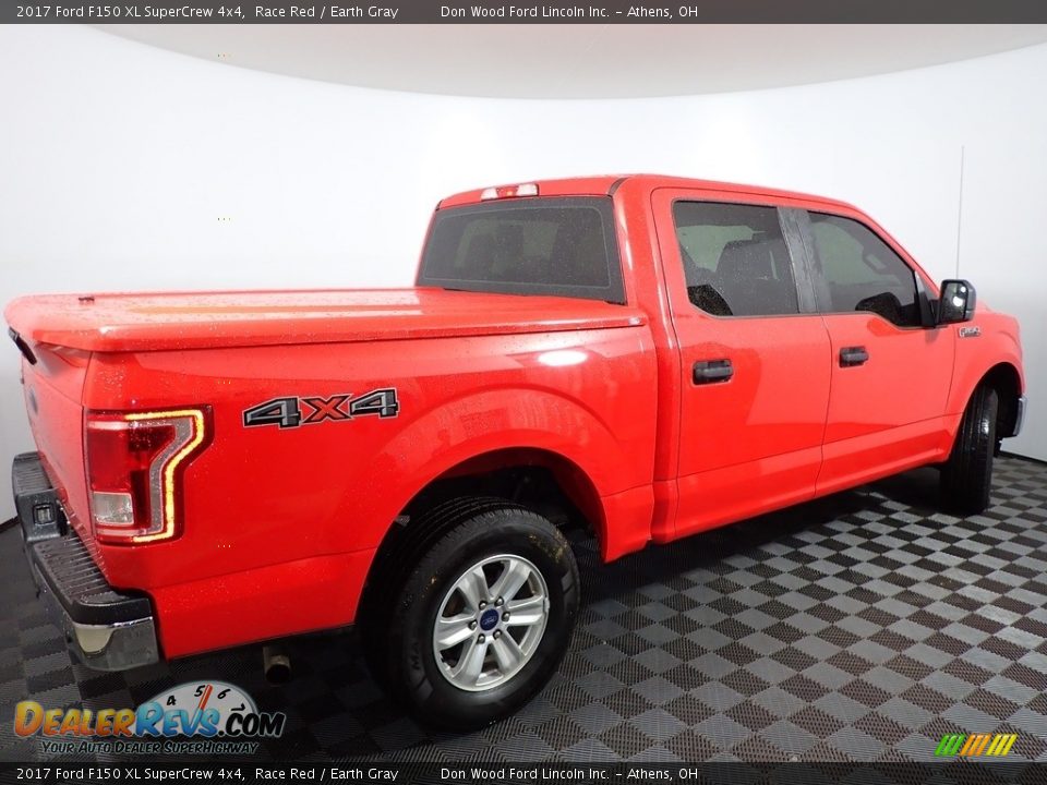 2017 Ford F150 XL SuperCrew 4x4 Race Red / Earth Gray Photo #13