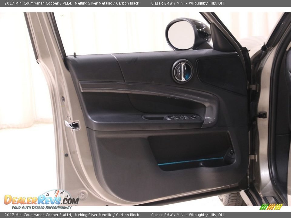 2017 Mini Countryman Cooper S ALL4 Melting Silver Metallic / Carbon Black Photo #4