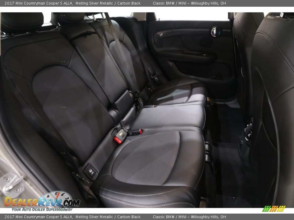 2017 Mini Countryman Cooper S ALL4 Melting Silver Metallic / Carbon Black Photo #13