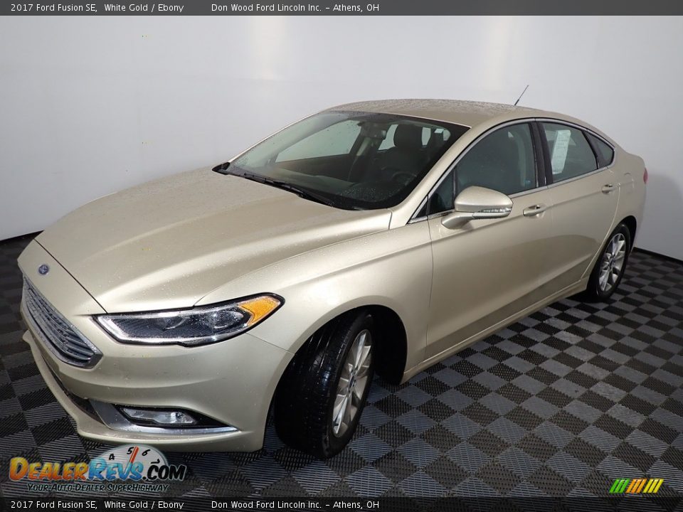 2017 Ford Fusion SE White Gold / Ebony Photo #7
