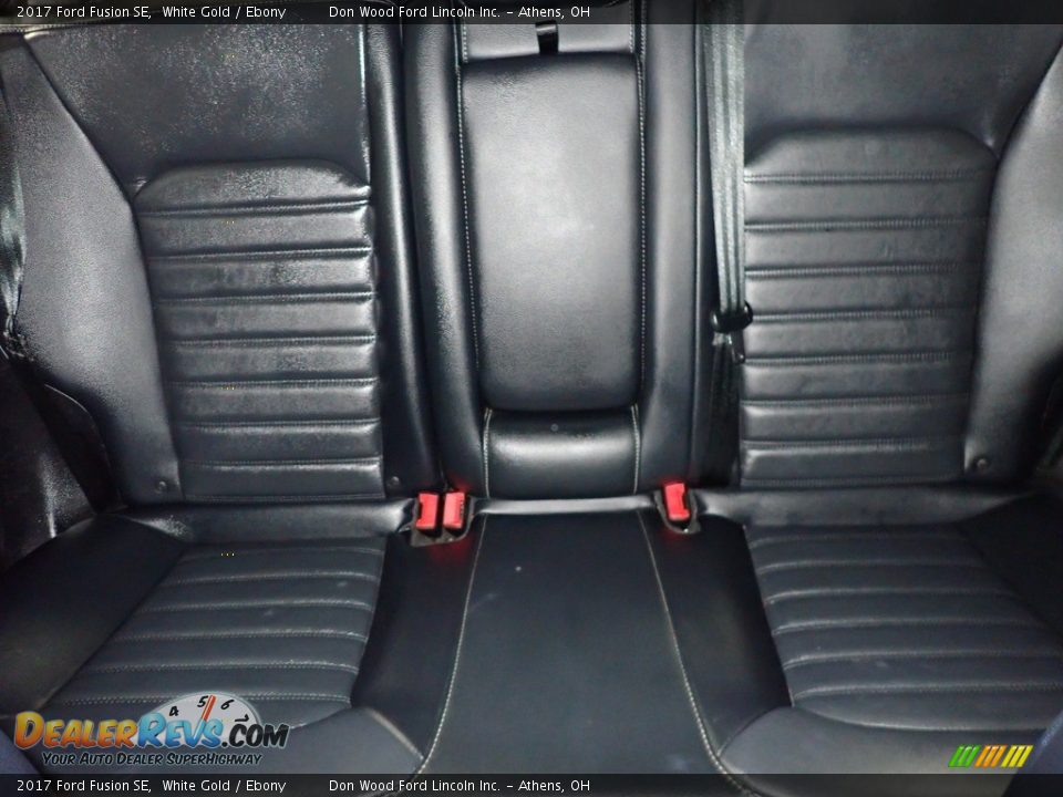 2017 Ford Fusion SE White Gold / Ebony Photo #19