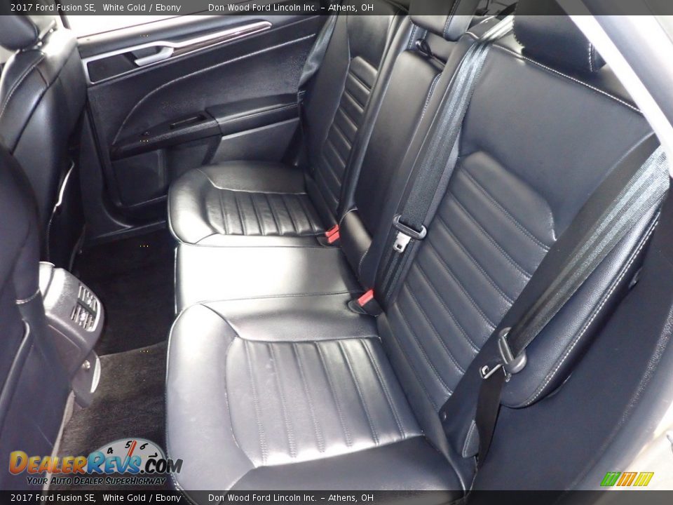 2017 Ford Fusion SE White Gold / Ebony Photo #21