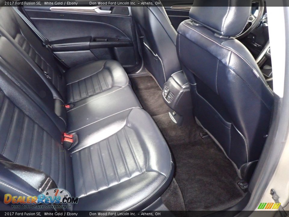2017 Ford Fusion SE White Gold / Ebony Photo #23