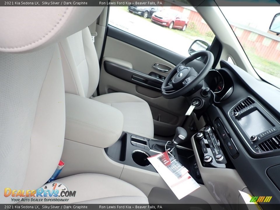 2021 Kia Sedona LX Silky Silver / Dark Graphite Photo #10