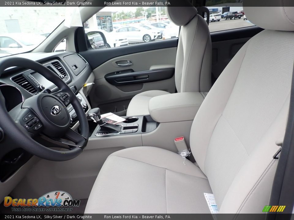Front Seat of 2021 Kia Sedona LX Photo #13