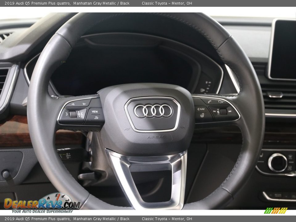 2019 Audi Q5 Premium Plus quattro Steering Wheel Photo #6