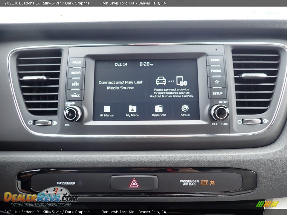 Controls of 2021 Kia Sedona LX Photo #16