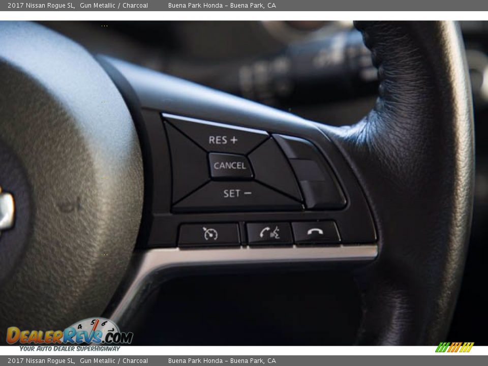 2017 Nissan Rogue SL Steering Wheel Photo #13
