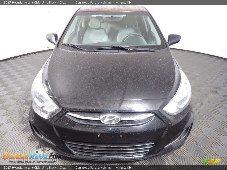 2015 Hyundai Accent GLS Ultra Black / Gray Photo #4
