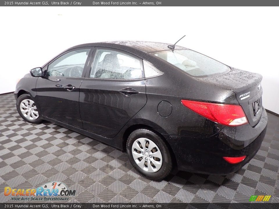 2015 Hyundai Accent GLS Ultra Black / Gray Photo #9