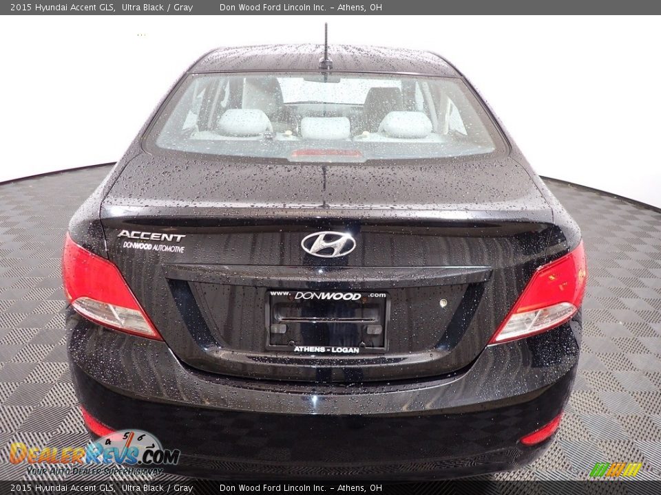 2015 Hyundai Accent GLS Ultra Black / Gray Photo #11