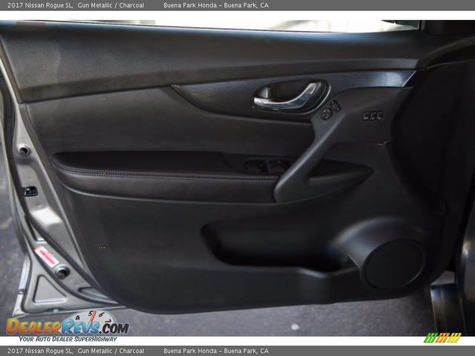 Door Panel of 2017 Nissan Rogue SL Photo #28